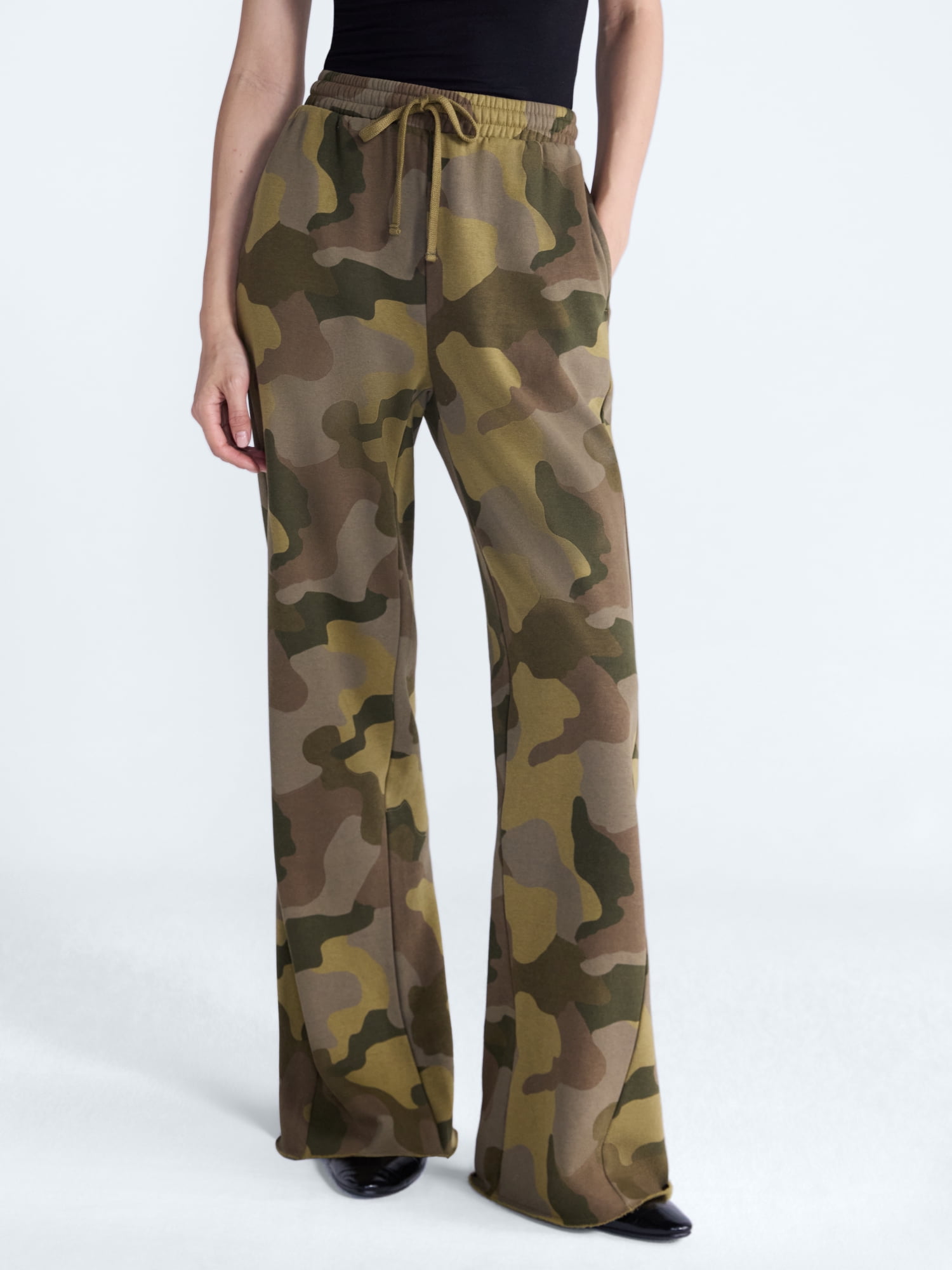 Scoop Women’s and Women's Plus Fleece Flare Leg Sweatpants, Regular and Short Lengths, Sizes XS-4X