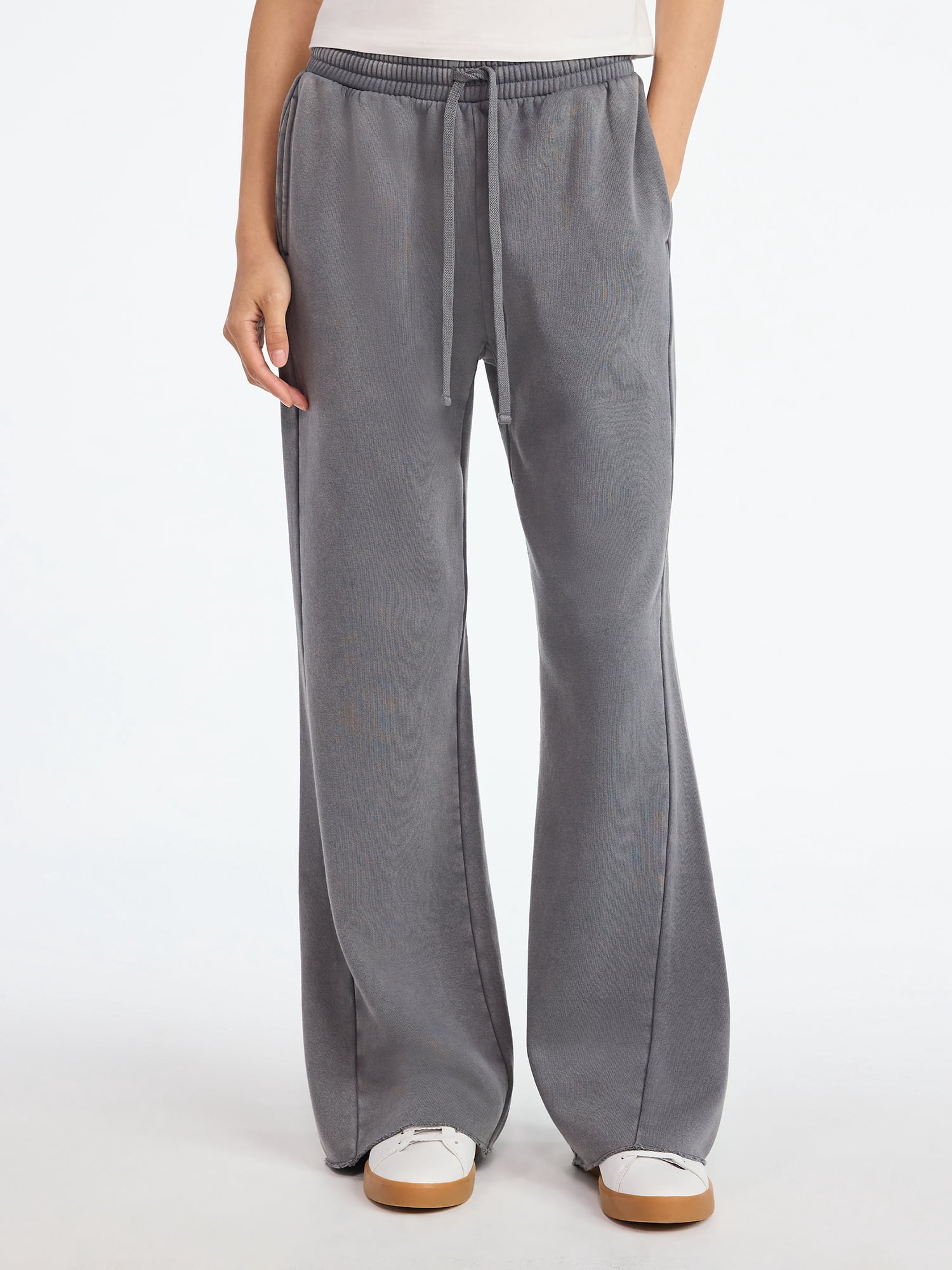 Scoop Women’s and Women's Plus Mineral Washed Fleece Flare Leg Sweatpants, Sizes XS-4X