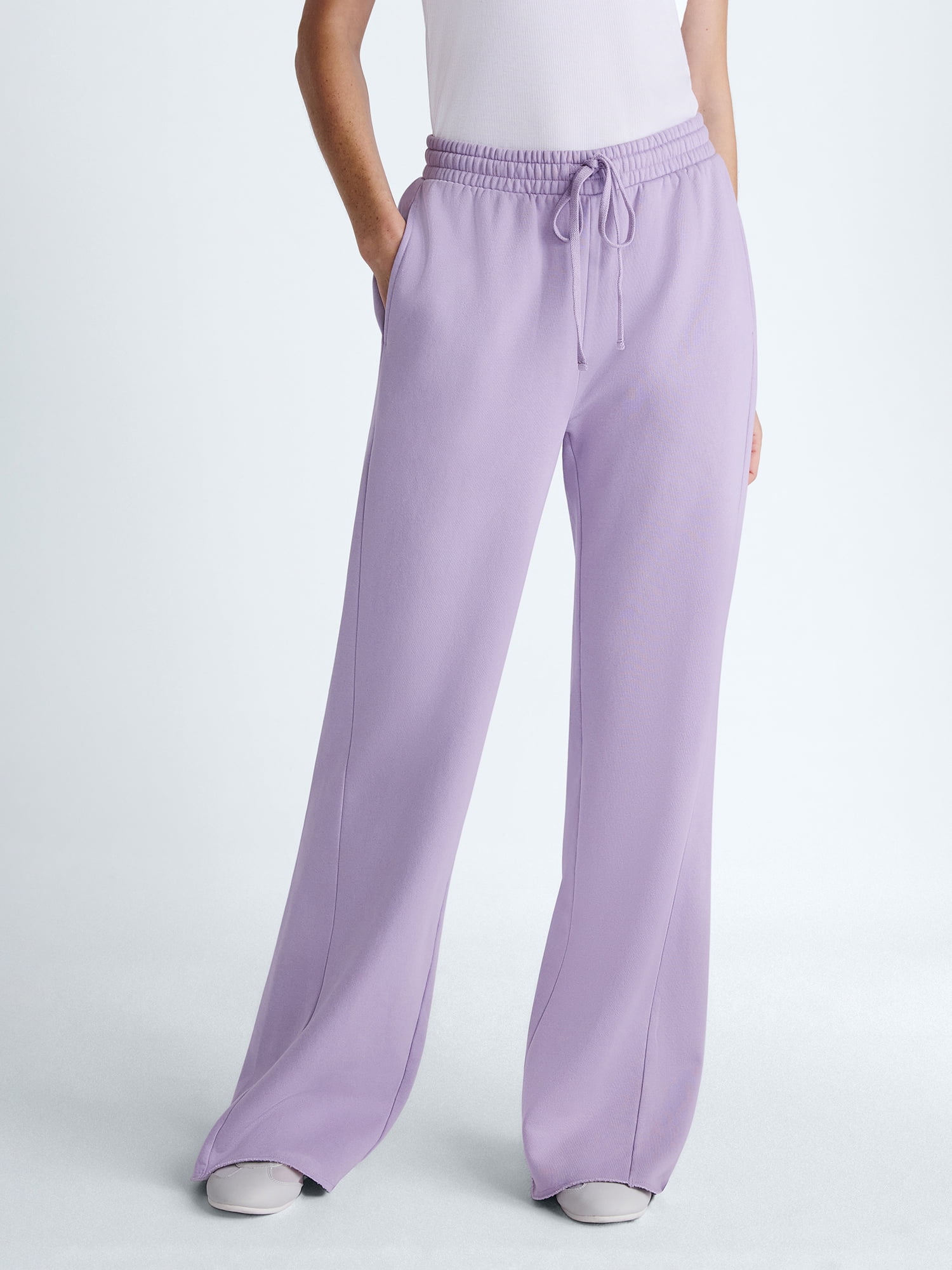 Scoop Women's and Women's Plus Mineral Wash Fleece Flare Leg Sweatpant, Sizes XS-4X