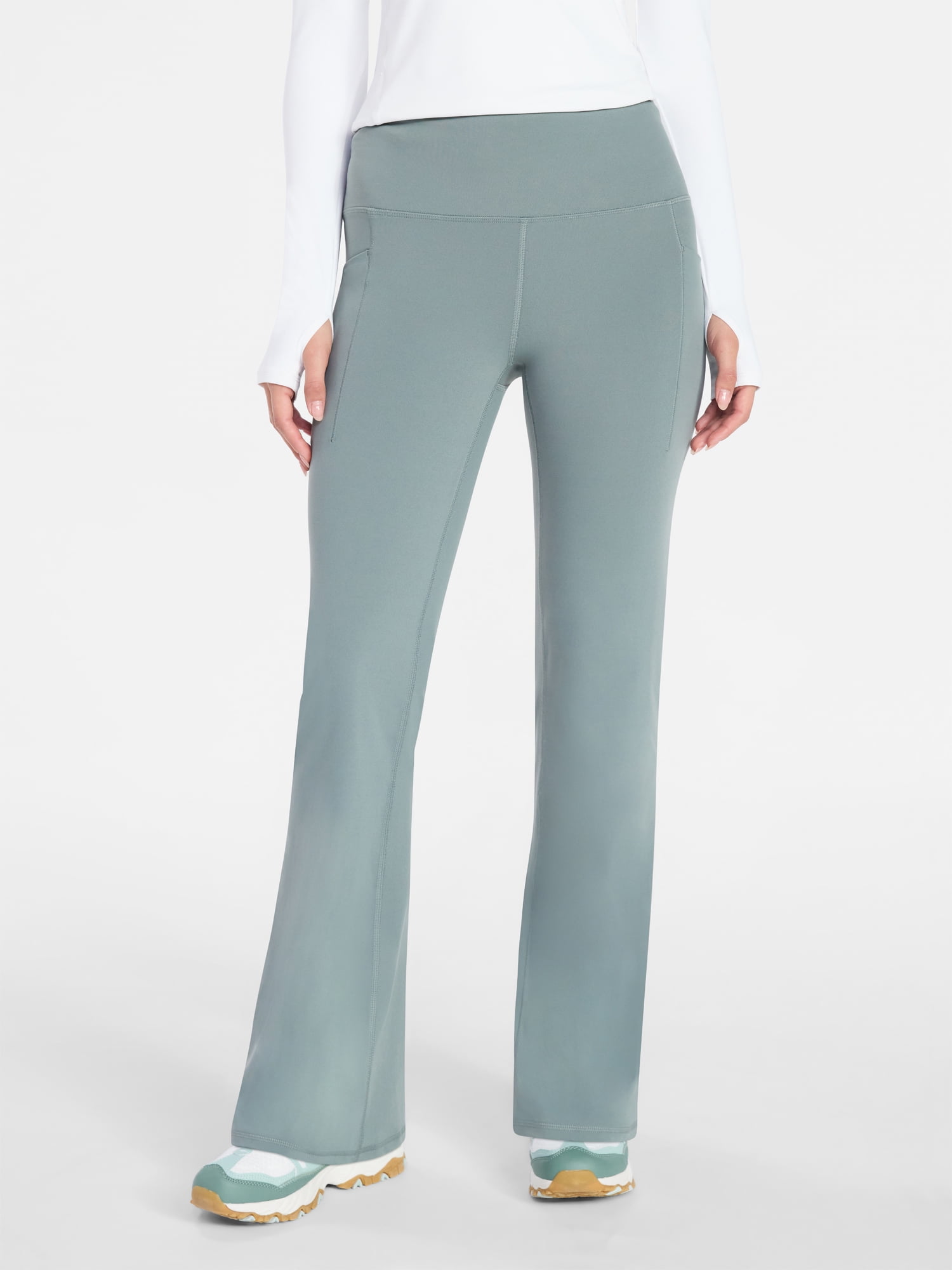 Avia Women's and Women's Plus SoftSculpt Flare Leggings with Pockets, Sizes XS-4X