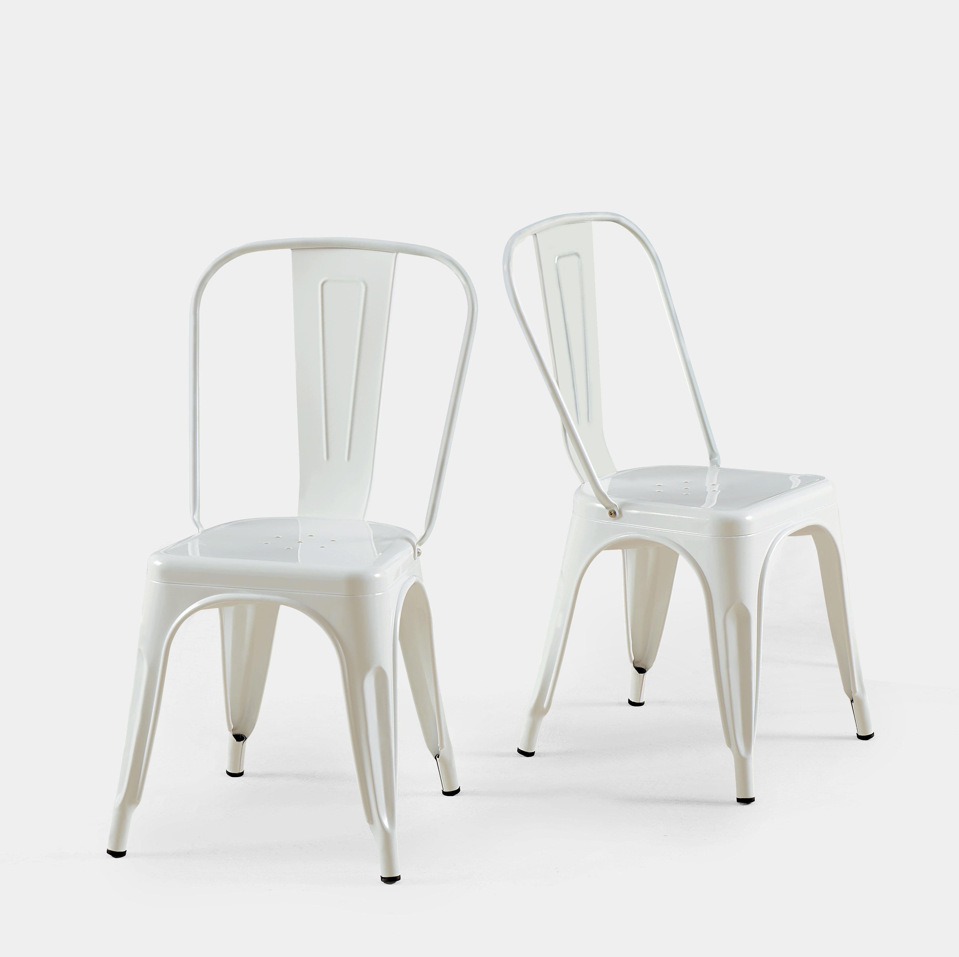SOLEGGIATA Metal Dining Chairs Set of 2 Iron Stackable Industrial Tolix Style Farmhouse Kitchen Cafe Arctic White