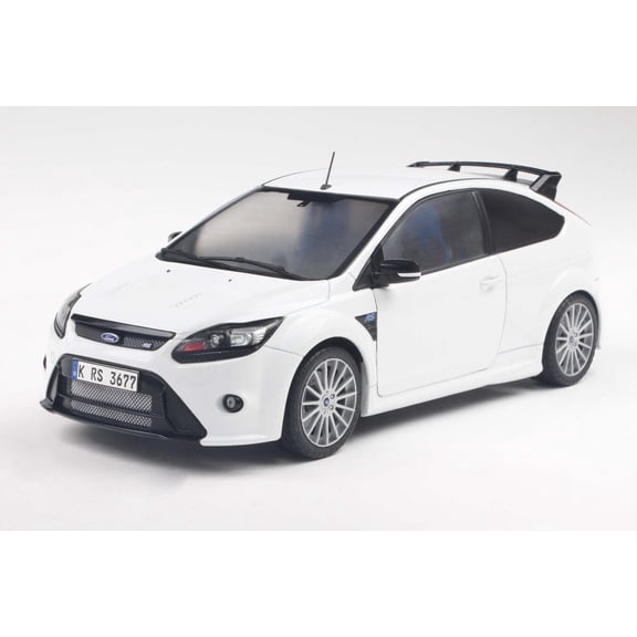 2009 Ford Focus RS MK2 Frozen White 1/18 Diecast Model Car by Solido