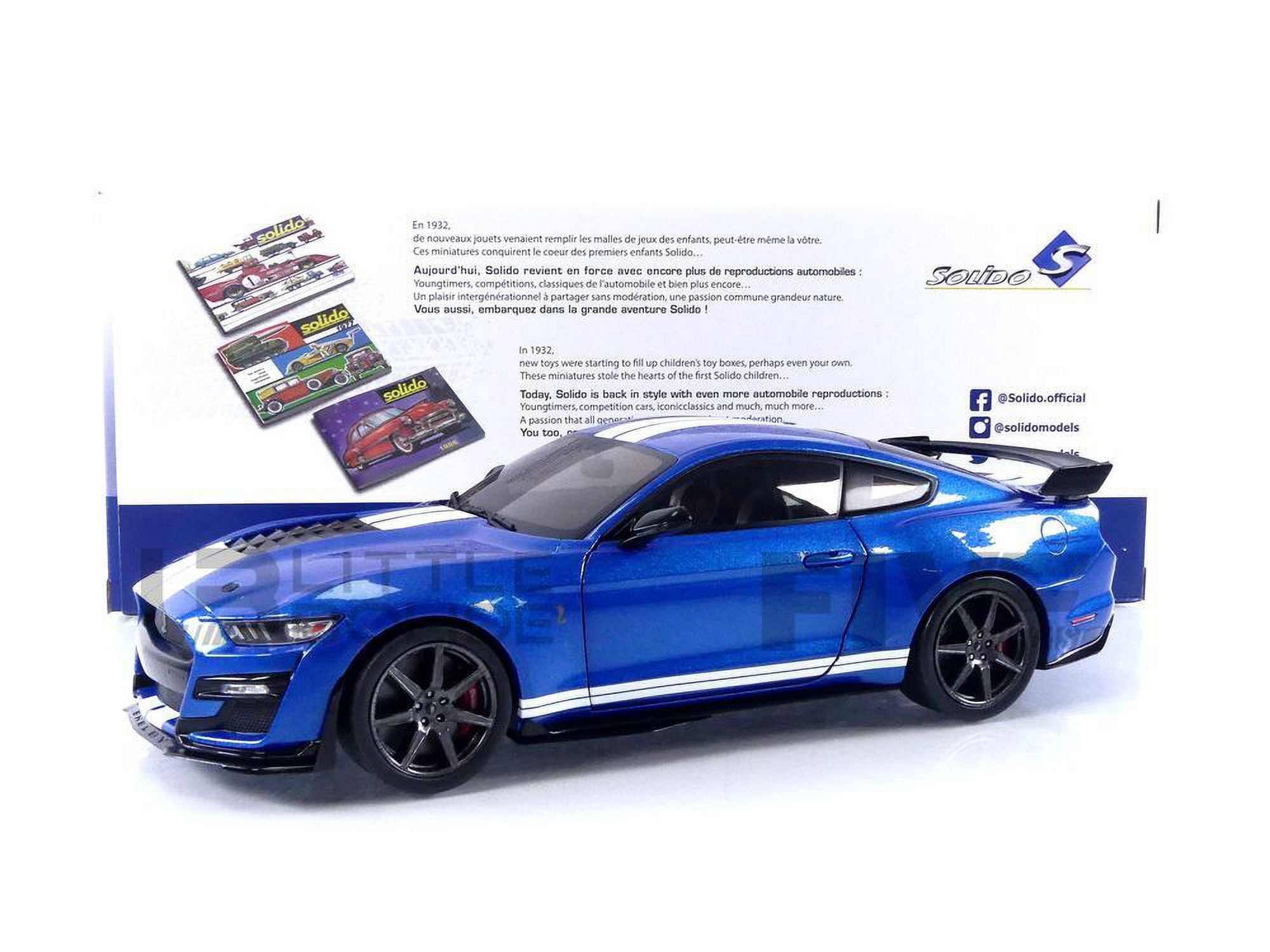 【1/18・シェルビーGT500・フォード・マスタング・2台セット】 ソリド 1/18 フォード・シェルビー マスタング GT500 Fast Track