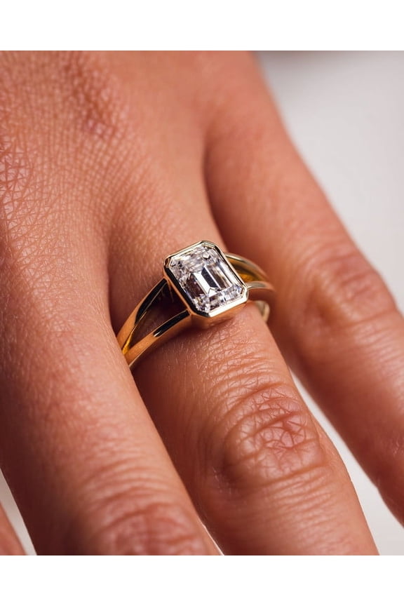 1.6CT Emerald Cut Bezel Setting Split Shank Style Moissanite Diamond Engagement Ring for Women, 14k Yellow Gold Solitaire Ring