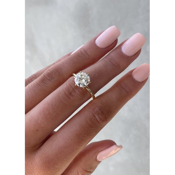 SOLITAIRE JEWELS 2.25 CT Moissanite 6-Prong Round Engagement Ring for Women, 10k Yellow Gold Solitaire Ring