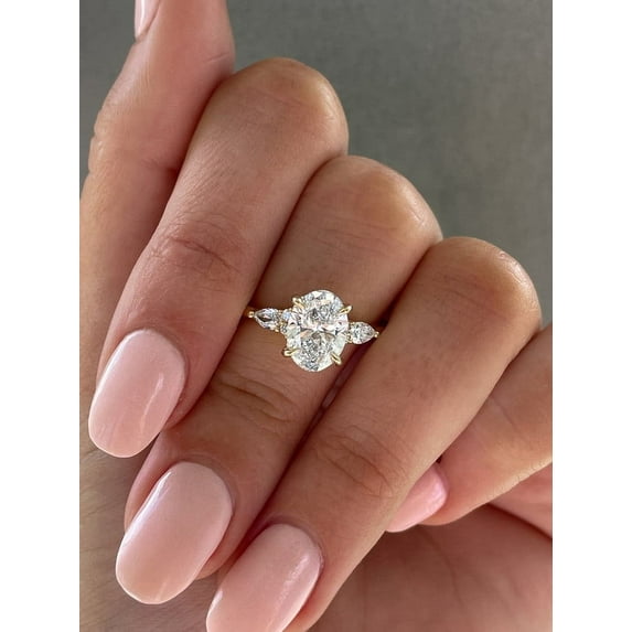 SOLITAIRE JEWELS 2.5CT Oval Stone With Side Stone Classic Trilogy Moissanite Engagement Ring 10K Yellow Gold