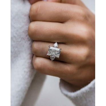 SOLITAIRE JEWELS 3.90CT Radiant Cut Moissanite Three Stone Solitaire Engagement Ring, 10k White Gold Solitaire Ring