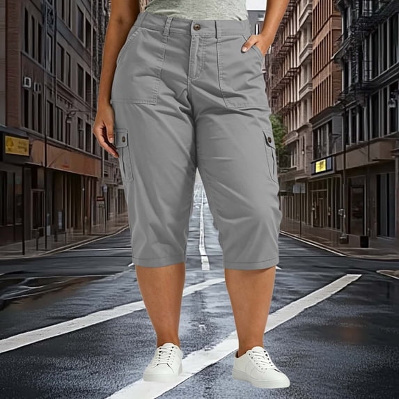 SOOMLON Cargo Capris for Women with Pockets Plus Size Taper Leg Pants Lightweight Button Pants Travel Vacation Wear