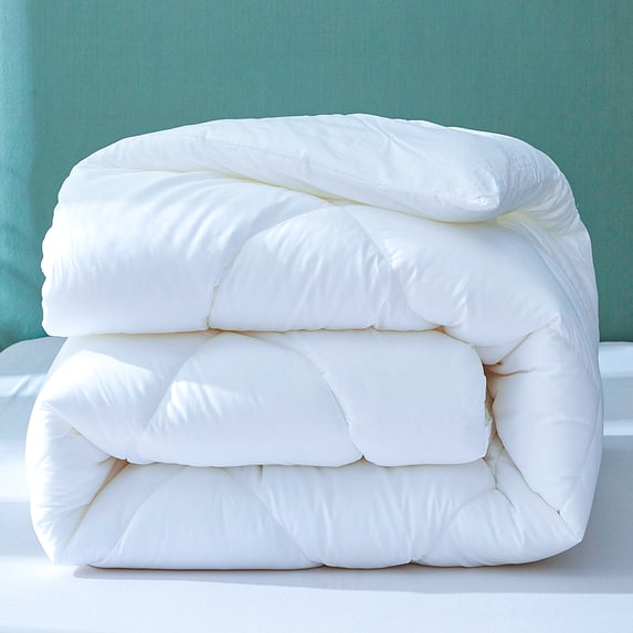 SOPAT All Season Down Alternative Comforter Hotel Luxury Quilted Duvet Insert Cooling Washable Hypoallergenic Reversible Quilt - Full,White