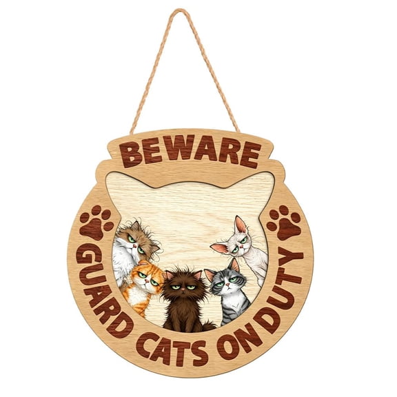 SOUG Funny Cat Wooden Sign Guard Cats on Duty, Beware of Cat Rustic Wall Decor Hanging Door Plaque with Rope, Home Garden Patio Welcome Sign Gift for Cat Lovers