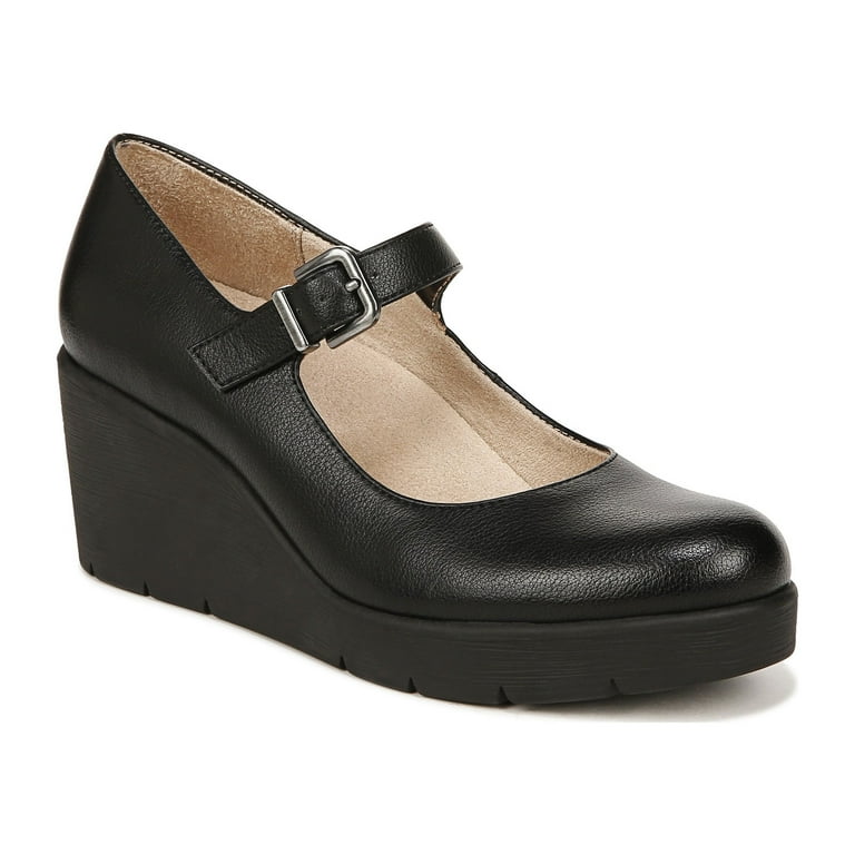Naturalizer wide shoes hotsell