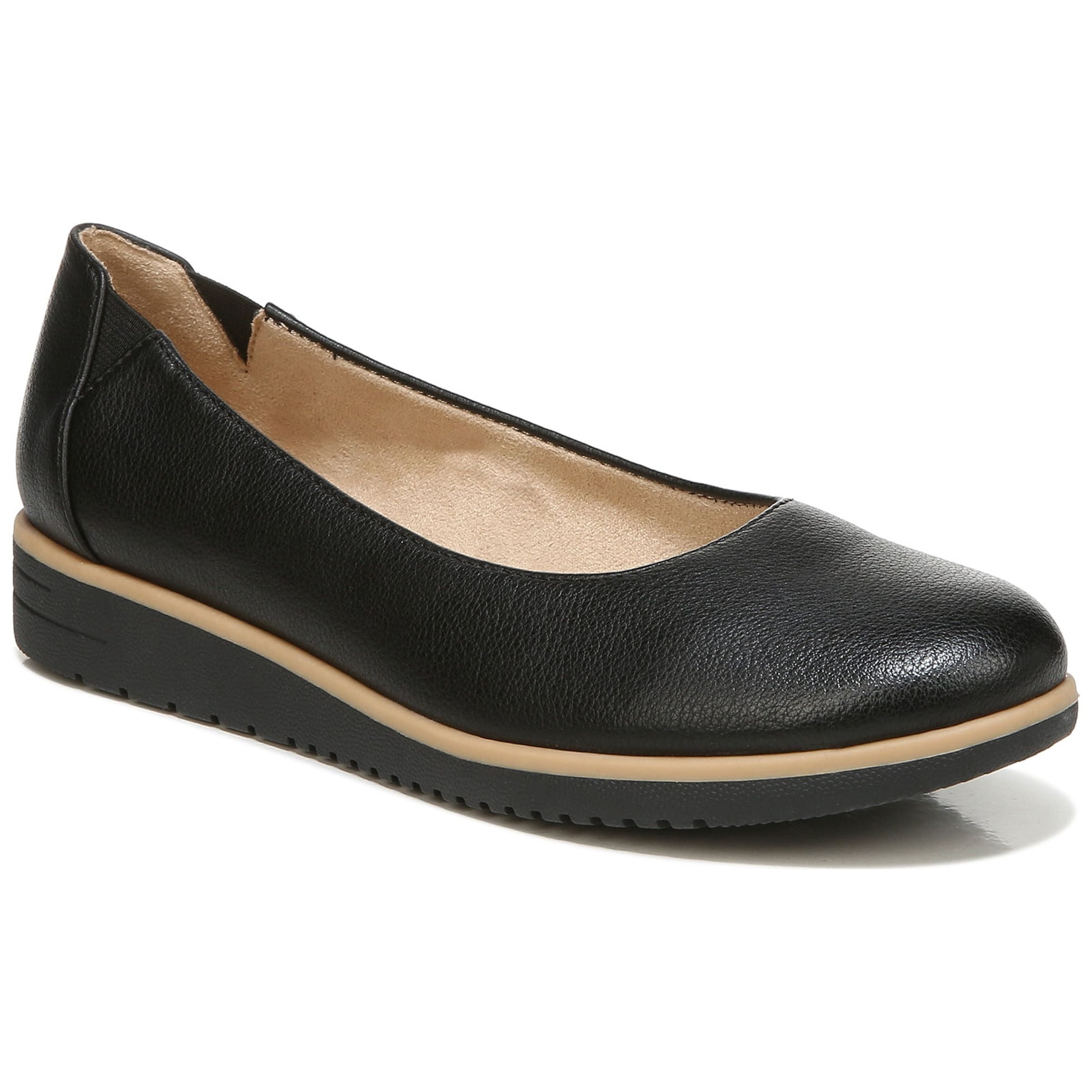 Naturalizer flats wide best sale