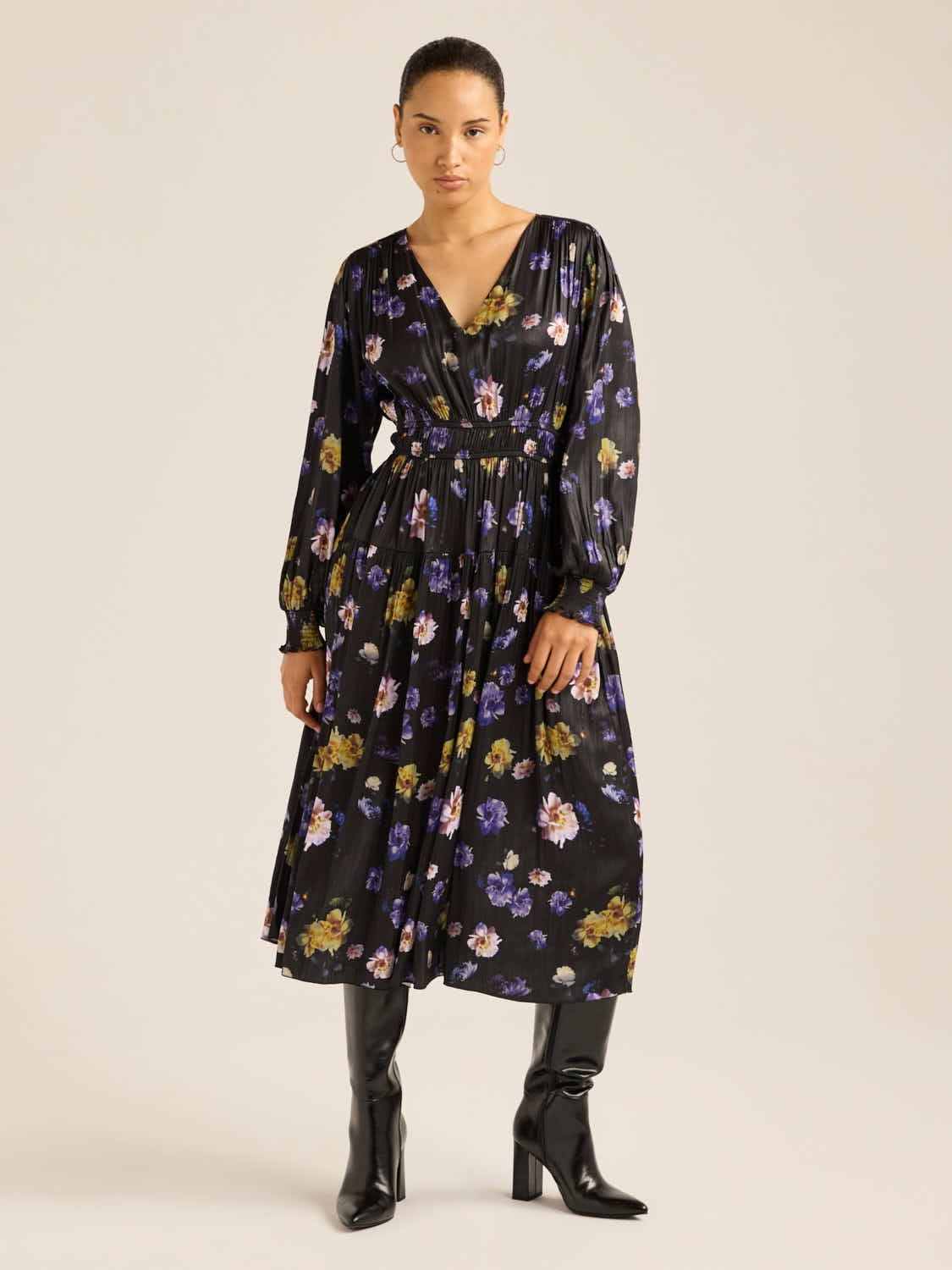 Scoop Women's & Women's Plus V Neck Plissé Midi Dress, Sizes XS-4X