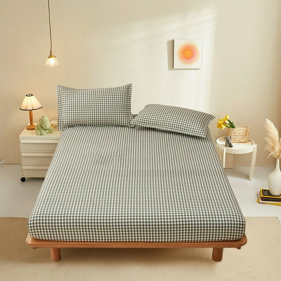 SPOORYYO Checkered Non-Slip Fitted Sheet Mattress Protector 78.74x70.87in, Full Cover Stretch Bed Sheet for Various Bed Types