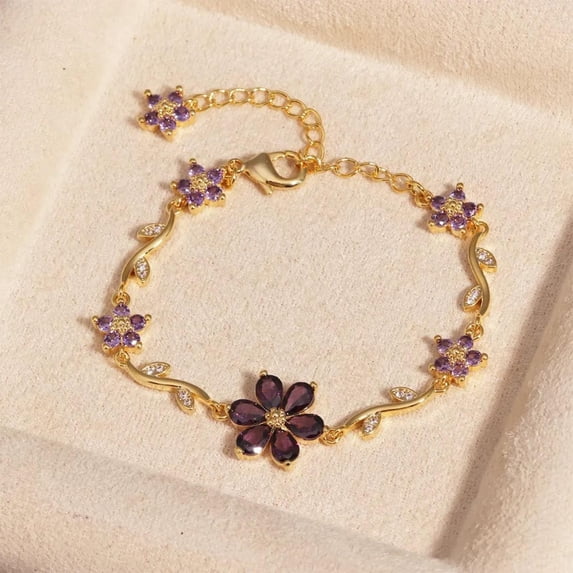 SPOORYYO Flower Exquisite Petal Bracelet Personalized Fashion Jewelry Elegant Floral Design Sparkling Accessory Lightweight Comfortable Gift