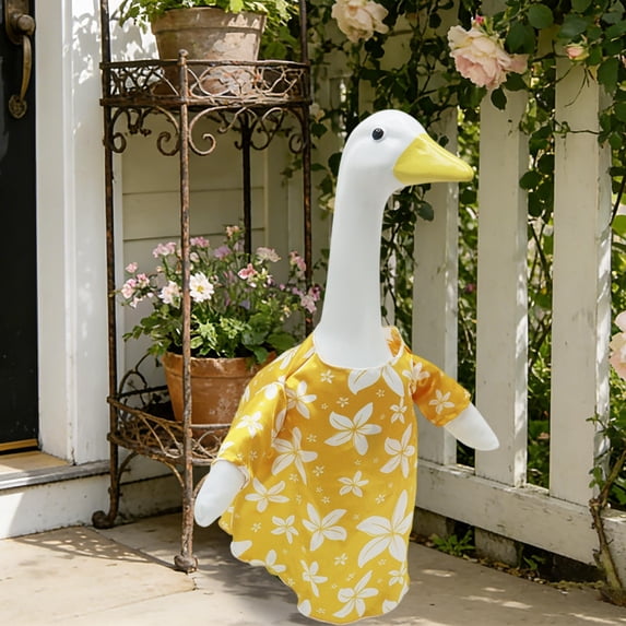 SPOORYYO Spring Summer Gooses Outfits Statue Patio Garden Decoration Set