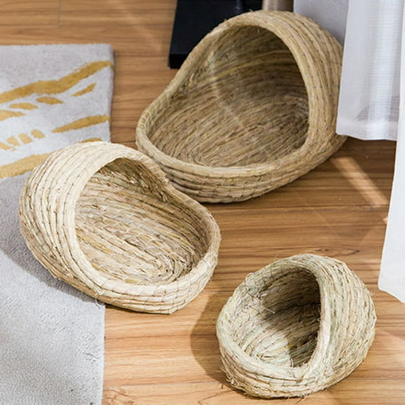 SPRING PARK Woven Pet Slipper Shape Bed for Hamsters Rabbit Mat Natural Handcrafted Woven Grass House Pet Bedding for Small Rabbits Hamster