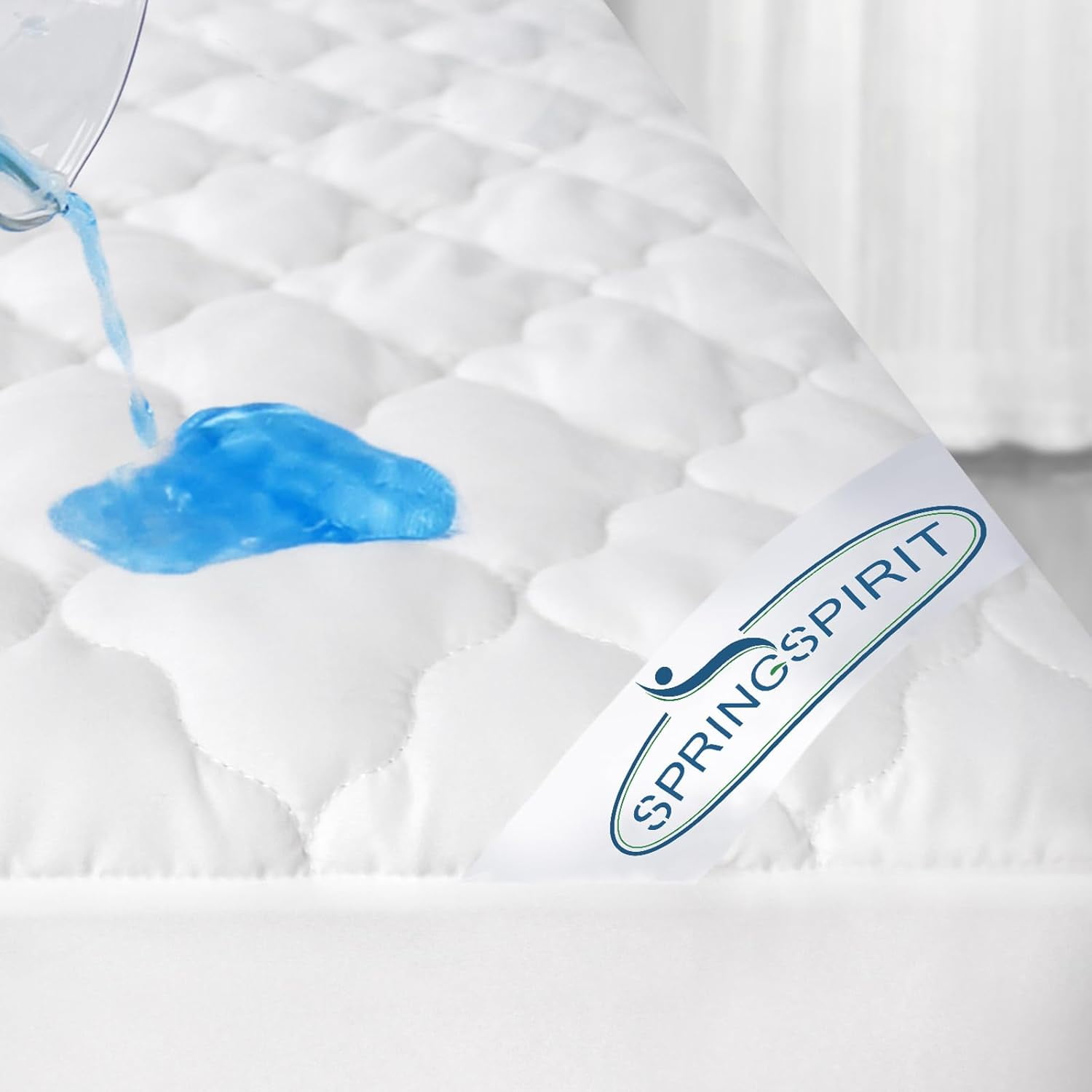 Quilted Fitted Mattress Pad Non-Skid Waterproof Fitted Sheet Mattress Protector with Highly Absorbent Fill Layer Cotton Blend Cover Surface