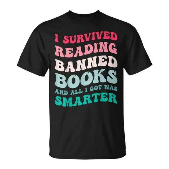 SR I Survived Reading Banned Books Reader Bookworm T-shirt