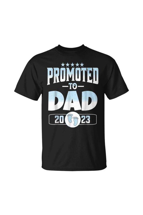Promoted To Dad Est 2023 First Time Fathers Day T-shirt