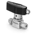 thumbnail image 1 of SS-43S6-LLC | Swagelok 40 Series Ball Valve, (2-Way), Inlet/Outlet : 3/8" Tube : OD Compression, 3,000 psi, 316 Stainless, 1 of 1