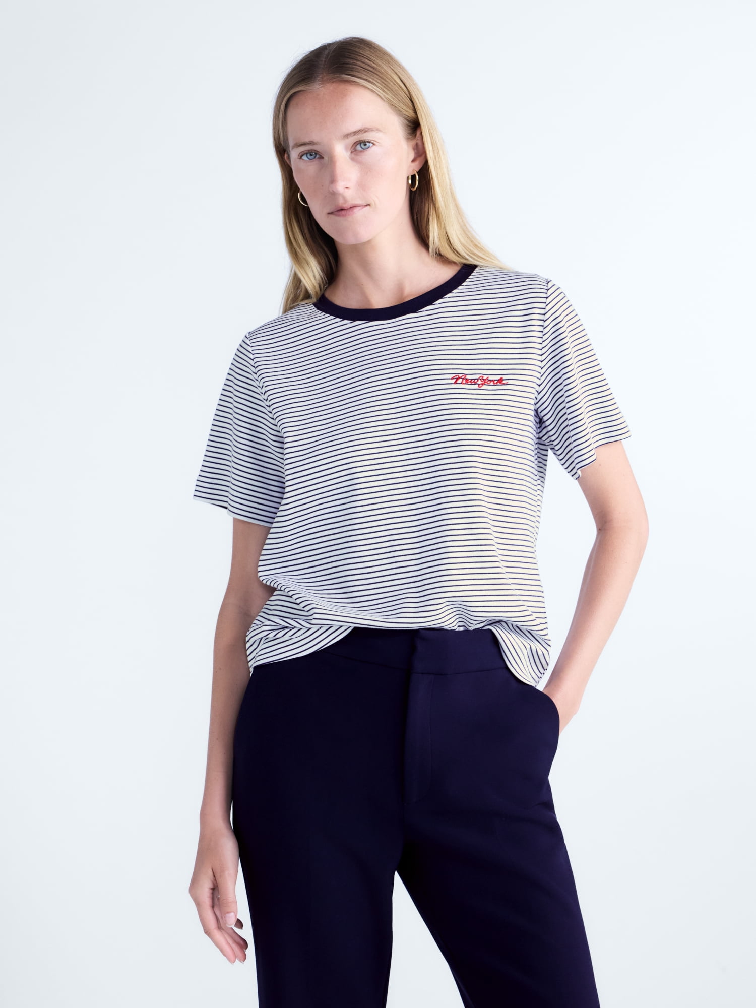 Free Assembly Women's and Women's Plus Relaxed Tee with Short Sleeves, Sizes XS-4X