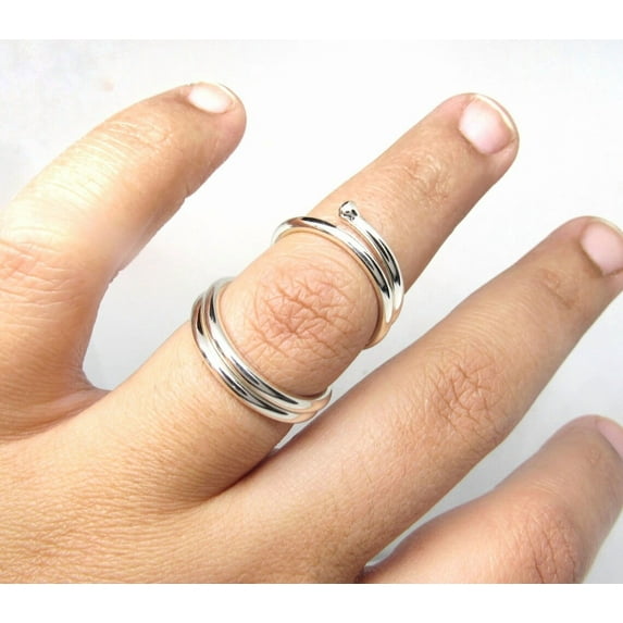 SS DESIGNS Adjustable Sterling Silver Splint Wire Ring for PIP & DIP Joint Support | Rheumatoid Arthritis & Arthritis Finger Splint for Joint Pain Relief