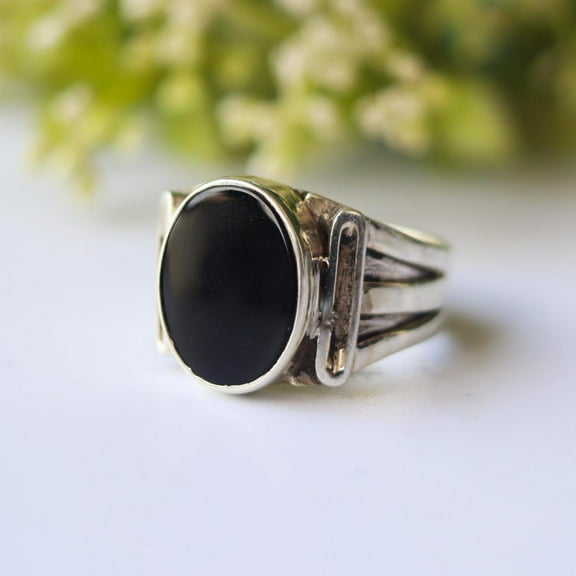 SS DESIGNS Handmade Black Onyx Signet Ring | 925 Sterling Silver Oval Gemstone | Unisex Bold Statement Jewelry for Men & Women