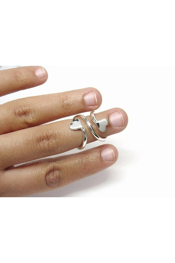 Heart-Shaped Mallet Finger Splint Ring in Sterling Silver | Adjustable Trigger Finger Support Ring | Custom Handmade Silver Splint Ring for Arthritis Relief