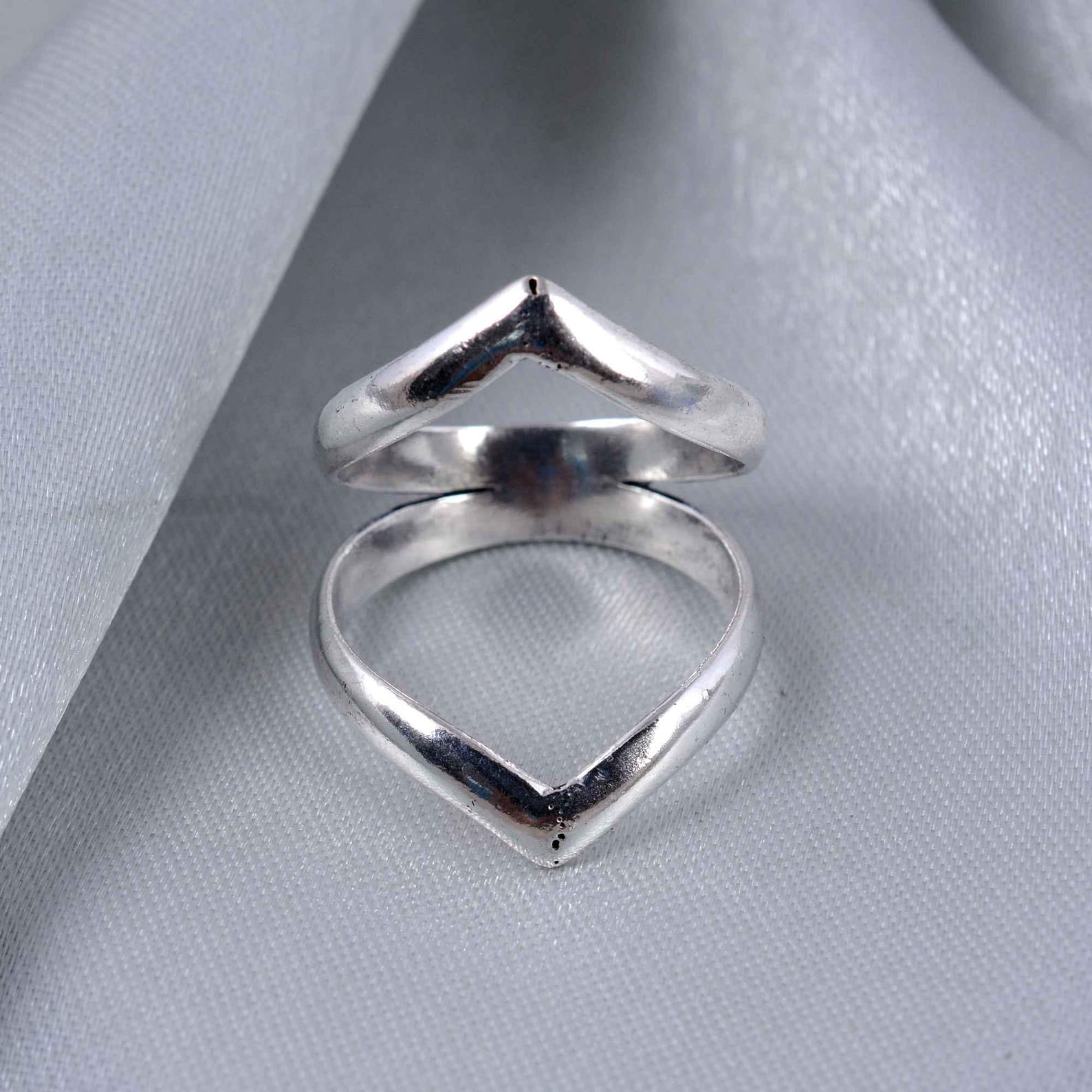 Minimalist Stackable Rings SS DESIGNS Silver Chevron Open Ring, Minimalist Stackable Open Band ...