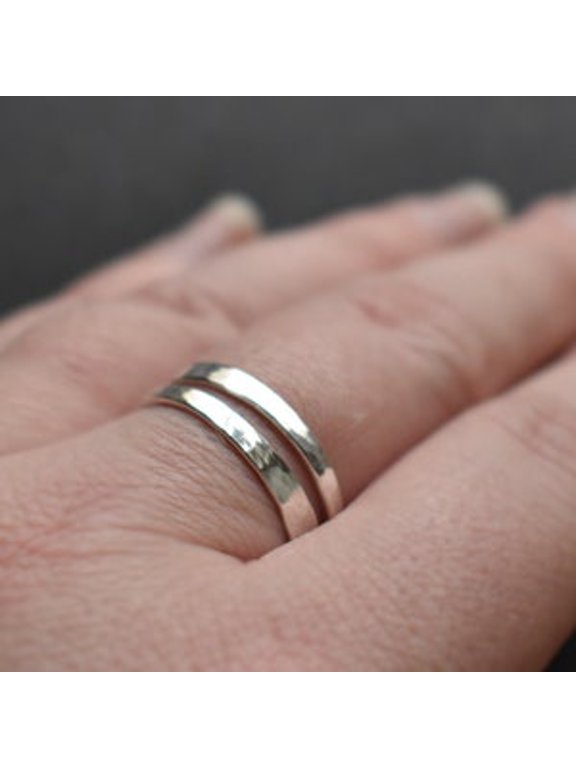 Men's Silver Plated Wedding Band, Hammered Ring with Custom Engraving and Pattern Design, Durable Fashion Jewelry Gift