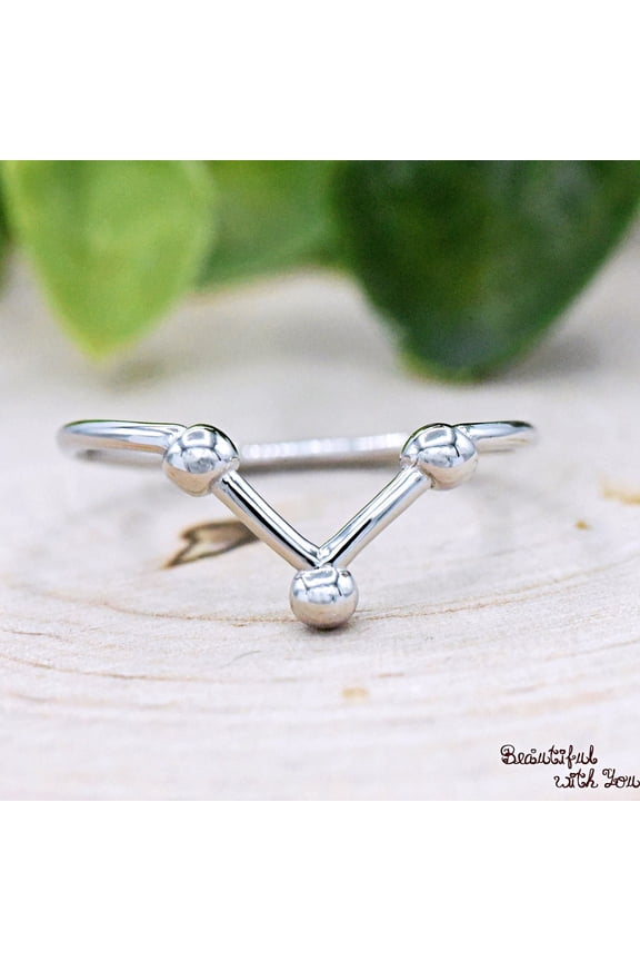 Sterling Silver Ring V Shape Chevron Band Modern Geometric 925 Silver Jewelry Minimalist Stackable Fashion Statement Ring