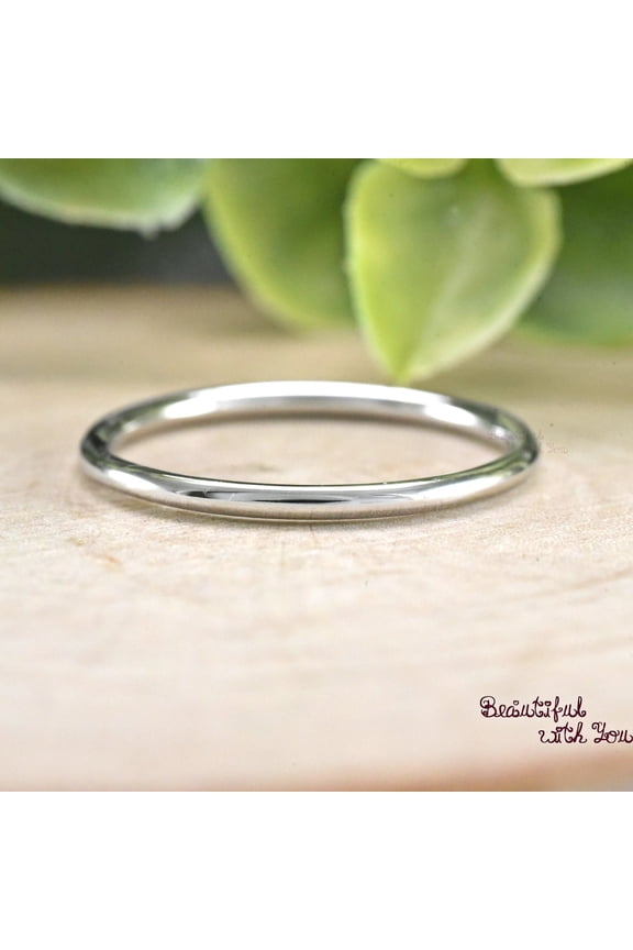 Thin Thumb Ring, Silver Wedding Band, Unique Rounded Design Minimalist Ring, Womens Silver Ring, Skinny Stackable Ring, Simple Ring