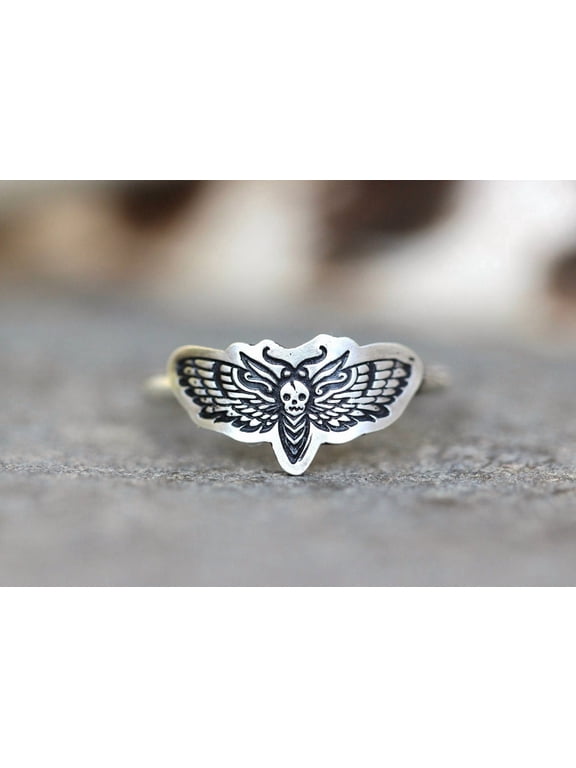 death head moth ring, Gothic Band with Detailed Insect Motif