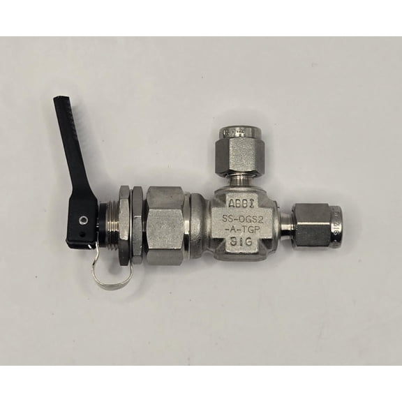 SS-OGS2-A-TGP | Swagelok Toggle Valve, Angle Pattern, Inlet : 1/8" Tube : OD Compression, Outlet : 1/8" Tube : OD Compression, Maximum Pressure : 300 psi, Material : 316 Stainless