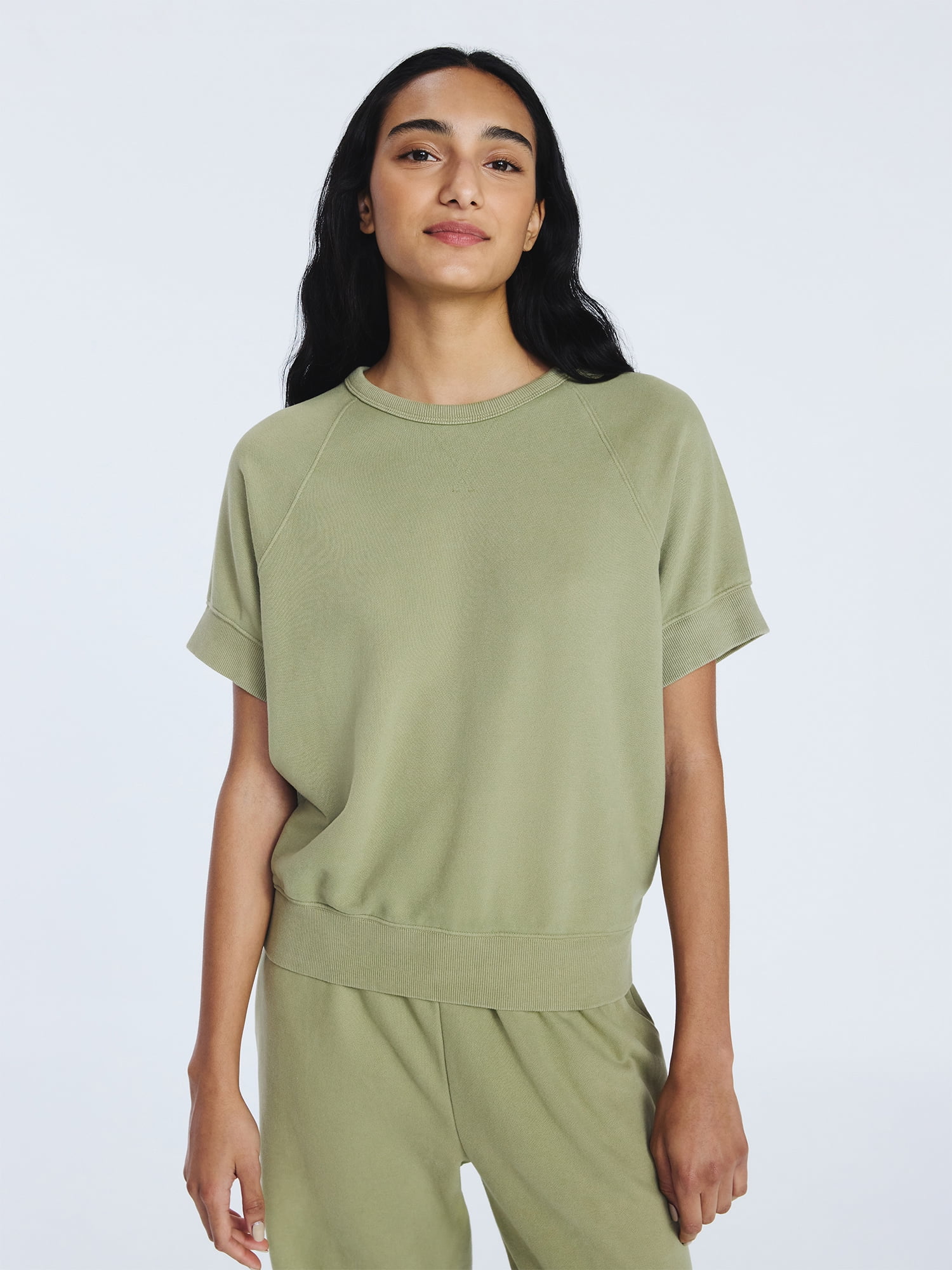 Free Assembly Women's Raglan Sweatshirt with Short Sleeves, Sizes