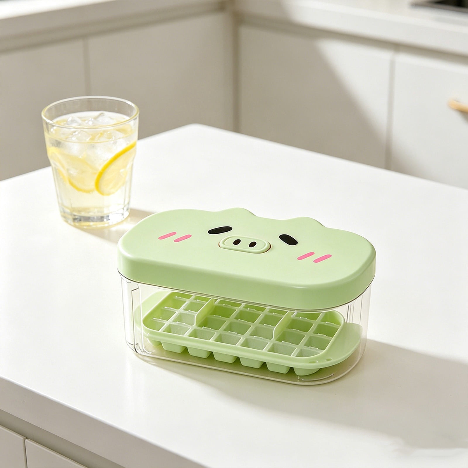 SSZMDLB Cartoon Pig Ice Tray, One-Press Silicone Ice Maker , Easy Release Ice Maker for Kitchen Freezer, Cute Animal Shape Ice Maker Tray for Party Drinks