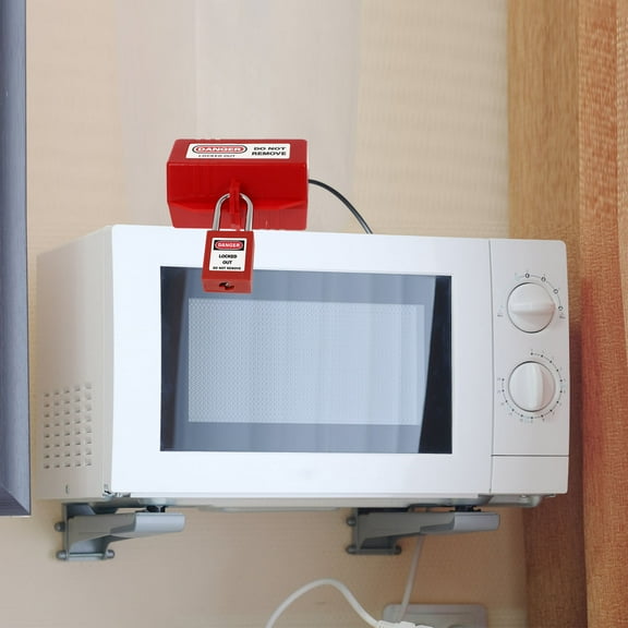 STOBOK 1Set Household Plug Lock Red Plastic Electric Power Cord Lock with High Heat Resistance