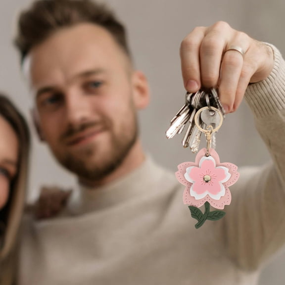 STRANDCHIC Bag Charm Keychain with Aesthetic Flower Style in Pink 1Pack for Women