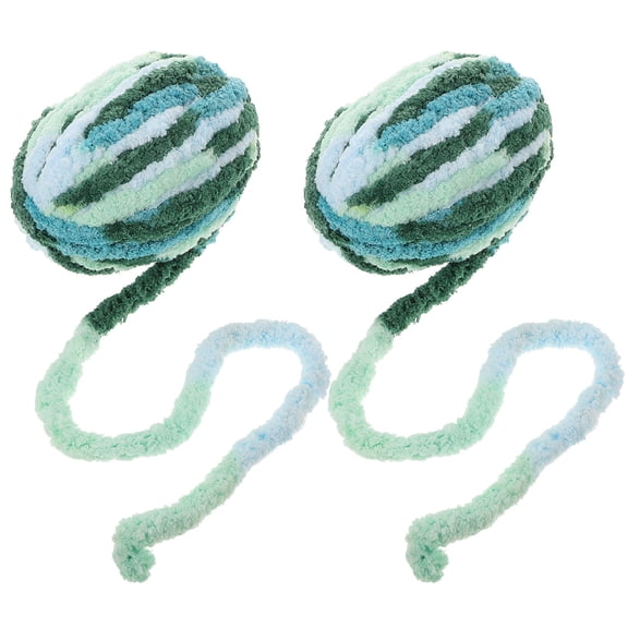 STRANDCHIC Chunky Yarn Kit in Assorted Colors for Hand Knitting Scarves, Hats, Blankets and More