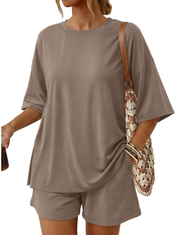 2 Piece Lounge Set for Women Matching Sets Oversized Top and Shorts Sweatsuit Travel Airport Outfit