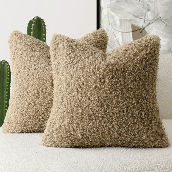 SUSIELADY 2-Pack 18x18 Inch Faux Fur Pillow Covers, Plush Fuzzy Sherpa Decorative Cushion Covers for Couch Bed Living Room, Light Camel