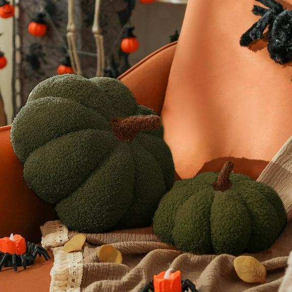 SUSIELADY 2-Pack Pumpkin Throw Pillows, Soft Teddy Fleece Decorative Accent Cushions for Couch Sofa Bed, Cute Plush Home Decor (Small & Medium, Green)
