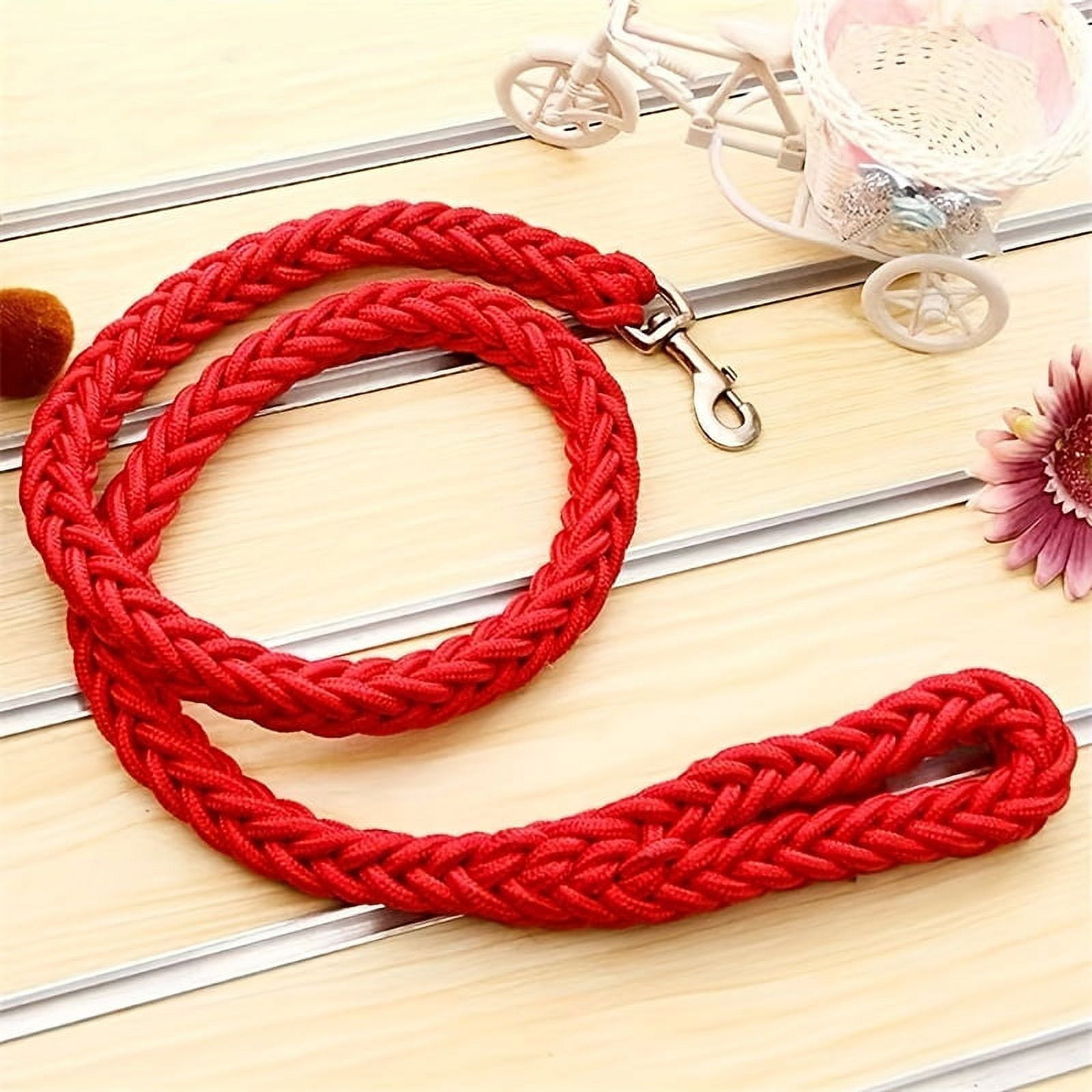 SUSUSU Braided Dog Leash for Effective Training and Comfortable Walking