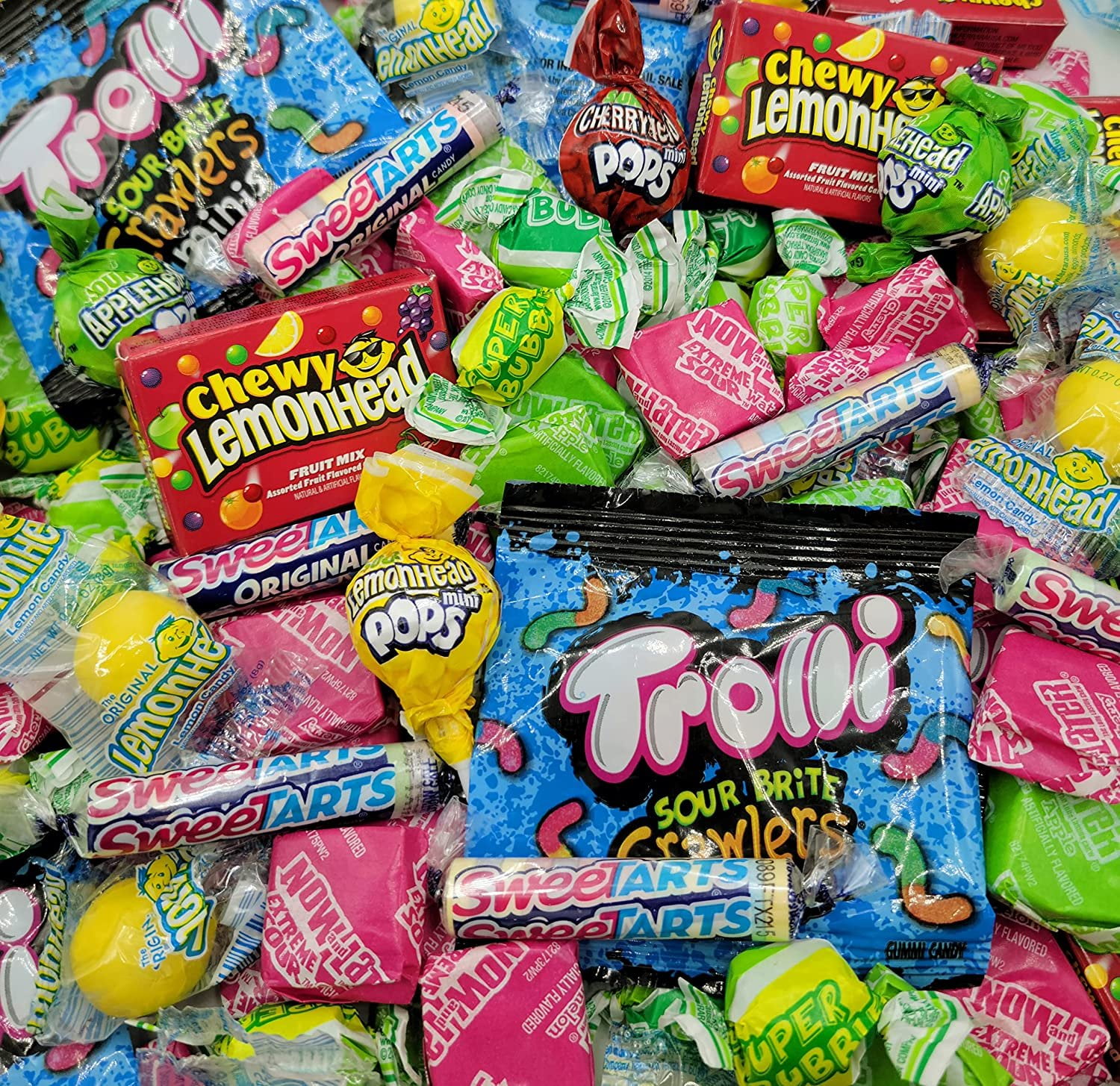 https://i5.walmartimages.com/seo/SWEET-AWESOME-CANDY-ASSORTMENT-55-Pieces-Fun-Size-Individually-Wrapped-Bulk-Party-Pack-Including-Dots-Junior-Mints-Tootsies-Rolls-Charleston-Chew-Can_7b9b49db-582c-4377-8845-923154110332.13a80e686502bd10b70bbfebc19debe3.jpeg