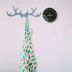 SWETRACE 1Pc Blue Iron Antler Wall Hanging Coat Rack for Home Clothes Hat and Key Storage