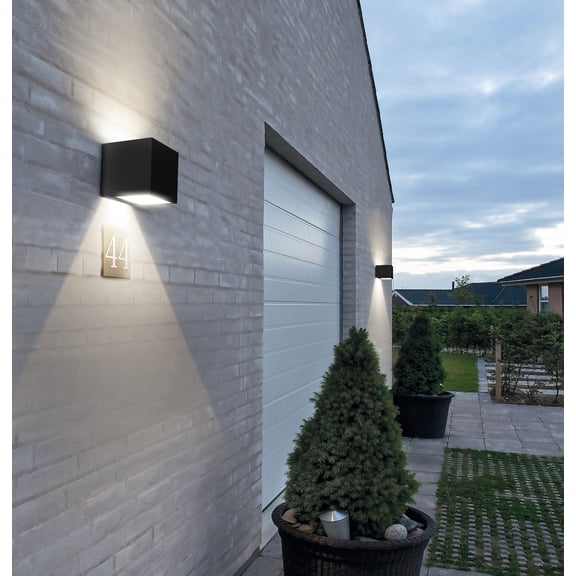 SWL-32 Double Ray Solar wall light