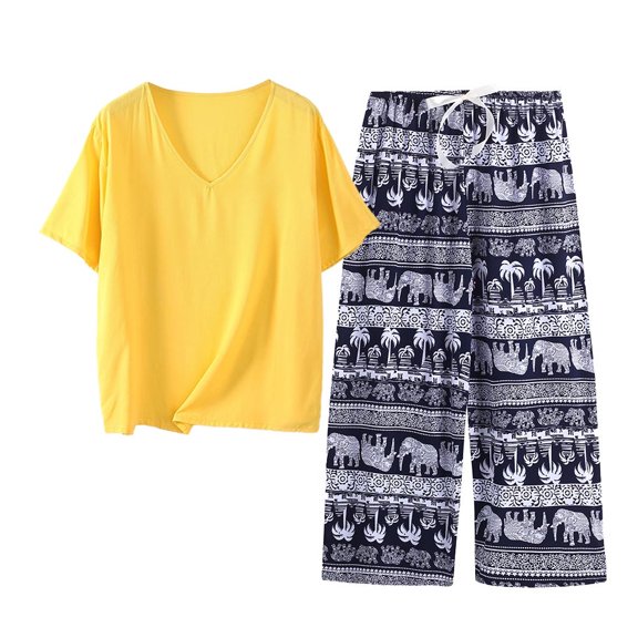 SYMOID Womens All Season Casual Animal Print Short Sleeve V-Neck Matching Pajama Sets with Elastic Waist,Yellow,Size Free Size