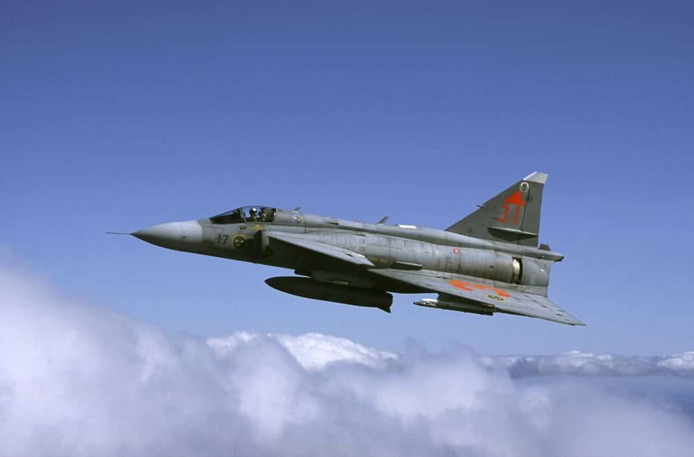 Saab JA 37 Viggen fighter of the Swedish Air Force Canvas Art - Daniel KarlssonStocktrek Images (35 x 23)