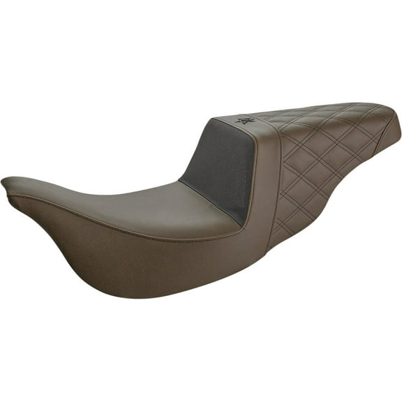 Saddlemen Unknown Industries Brown Performance Gripper Seat (UN08-07-173BR)